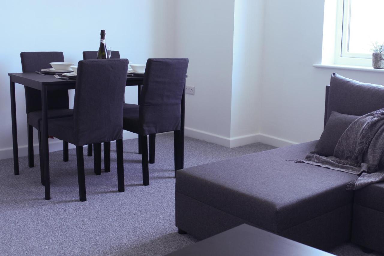 Апартаменти Spacious & Pet-Friendly 1Br Apt In Heywood Екстер'єр фото